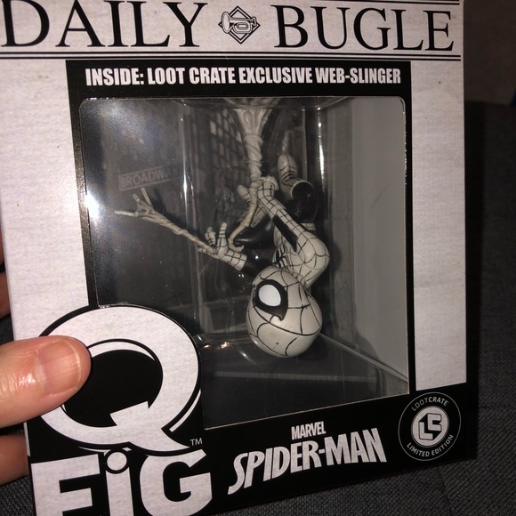 SPIDER-MAN QFIGS COLLECTIBLE FIGURE. Lootcrate exclusive. New! - Picture 1 of 6